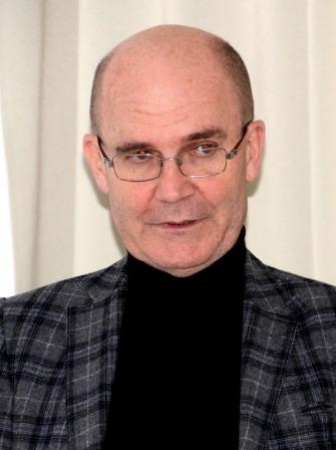 11 Prof_ Mueller